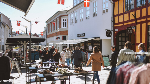 Mennesker på gågaden i Vejle